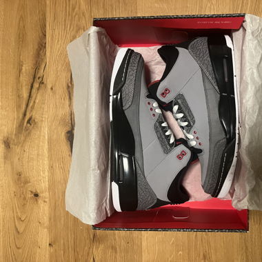 Jordan 3 Stealth 