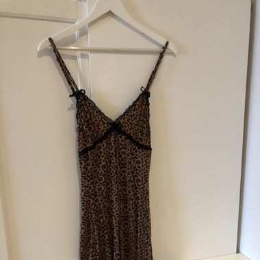 Kleid Leoprint Gr. M
