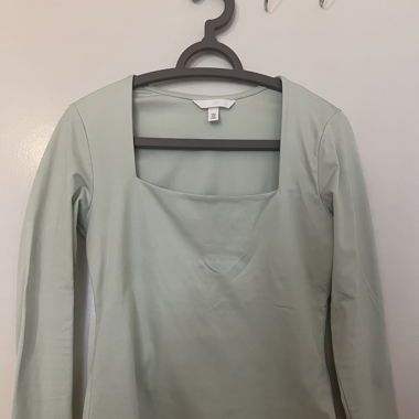 Pull / vert pastel