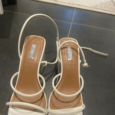 Hohe Schuhe