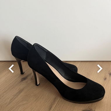 Escarpins à talons hauts noirs