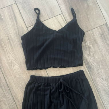 Top und Shorts ungetragen Grösse S