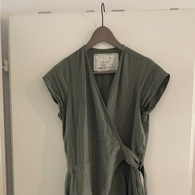 Jumpsuit aus 100% Leinen