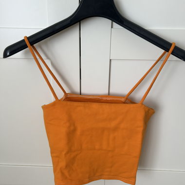 Orange spaghetti top (selfmade)
