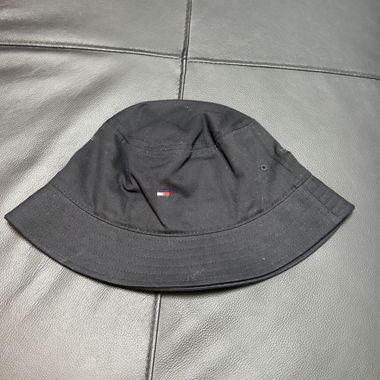Chapeau bac noir