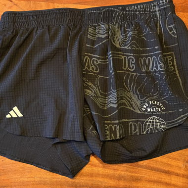 Adidas Shorts S