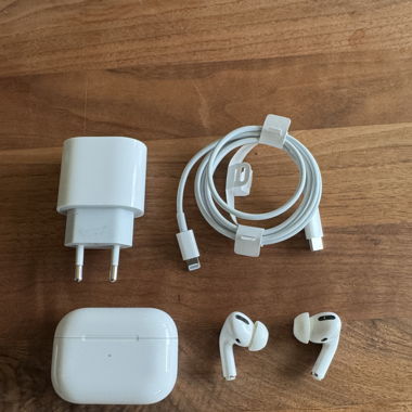Airpods pro (2. Gen.) inkl. Zubehör
