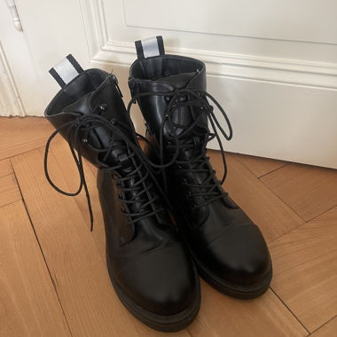 Schwarze Herbst Stiefel 