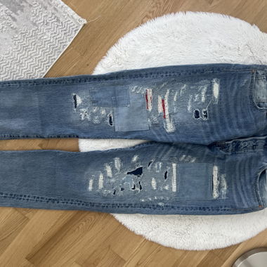 Levis 501 Jeans