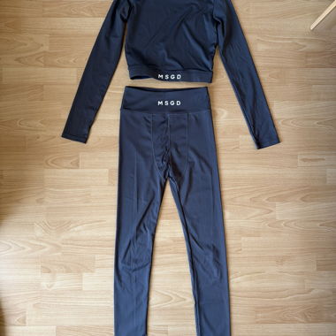 Completo sportivo grigio Missguided