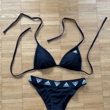 New Adidas Bikini Black S – unworn