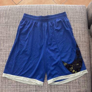 Short Nike