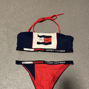 Bikini 