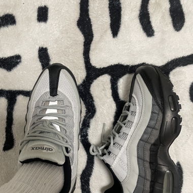 Air max 95s