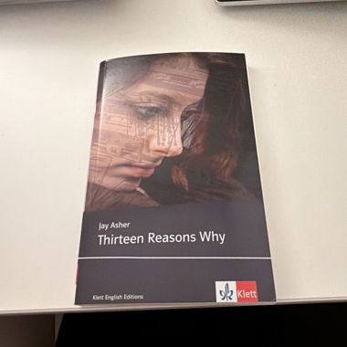Thirteen Reasons Why – English