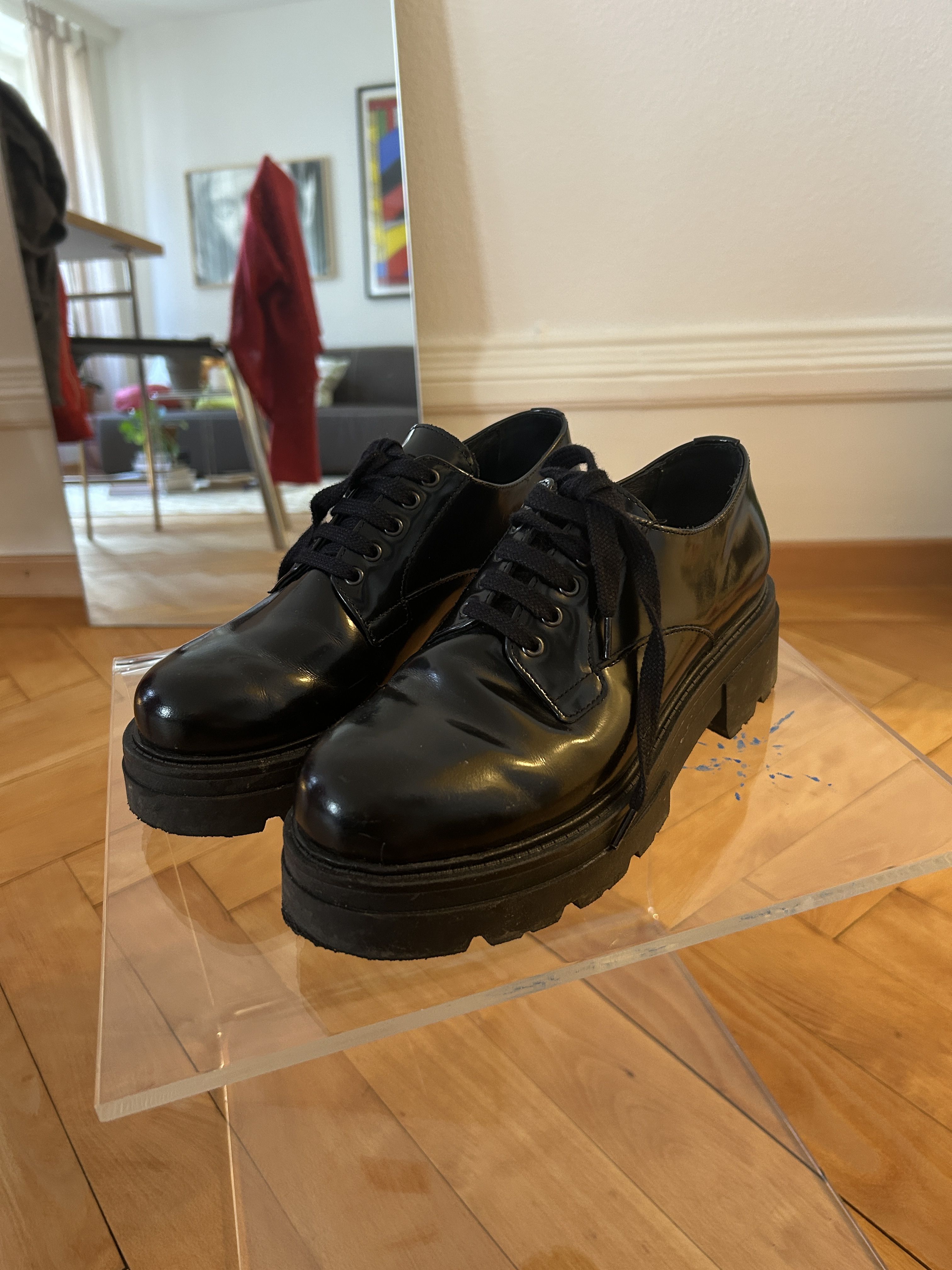 Schwarze Plateaus von Apple of Eden