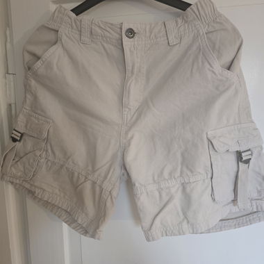 Pantaloncini cargo beige