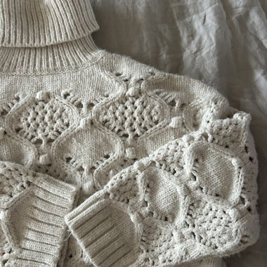 Collo alto crop top