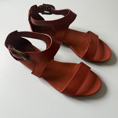 Sandali Gucci gr 37