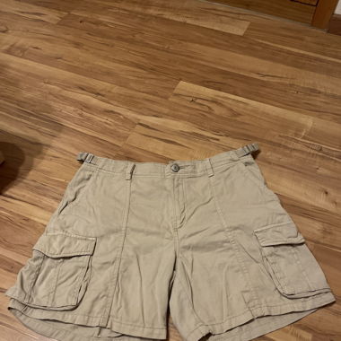 Short cargo 