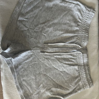 Shorts da donna grigi