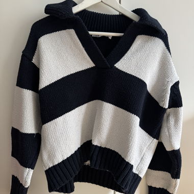 Blue-and-white knit sweater from Zara