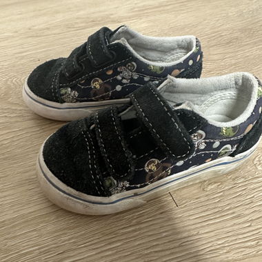 Baskets enfant noires