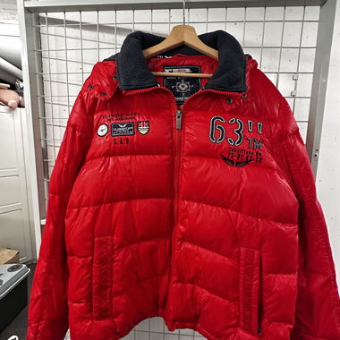 Camp David Blue red puffer jacket XL