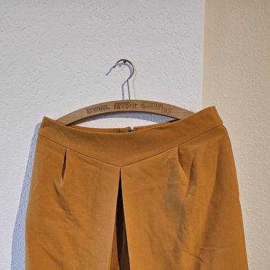Jupe NAF NAF taille 40