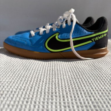 Nike Hallenschuh