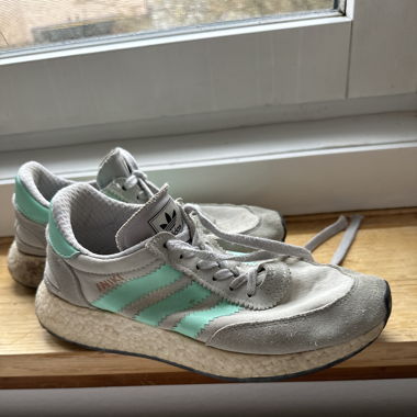 Adidas INIKI