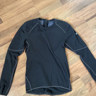 Sous-couche technique noire à manches longues Odlo