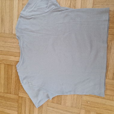 2 T-shirt