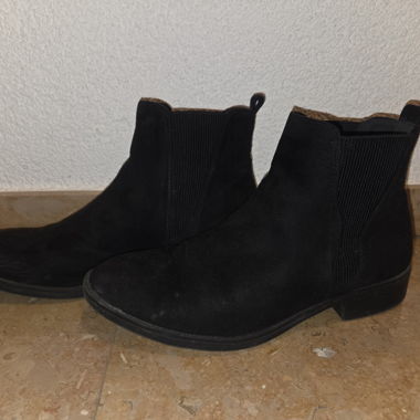 Winter boots