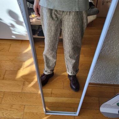 Geometrisch gemusterte BoohooMAN-Hose
