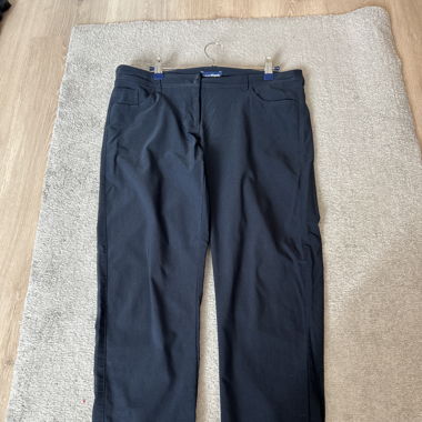 Pantalon bleu foncé 