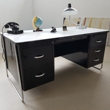 Antique Mauser Desk, Bauhaus 1940/1950