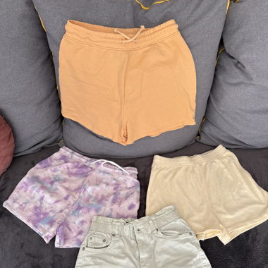 Lot de short (fille) 12 ans