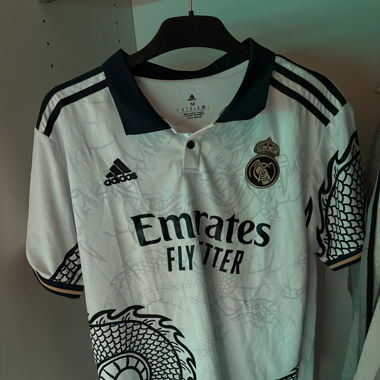 Real madrid white dragon trikot