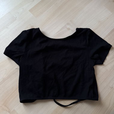 Cropped top