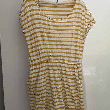 H&M Basic Kleid mit Taschen