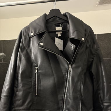 Black biker fake leather jacket