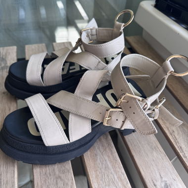 Sandali con plateau Buffalo con cinturini