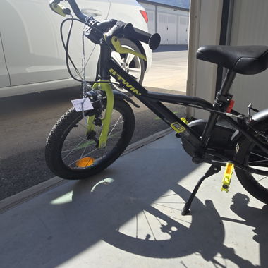 Vélo B'TWIN 16 pouces - enfants