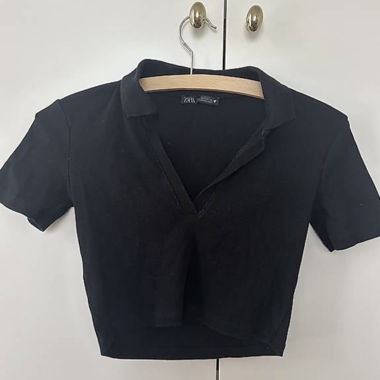 Black Zara crop top with collar