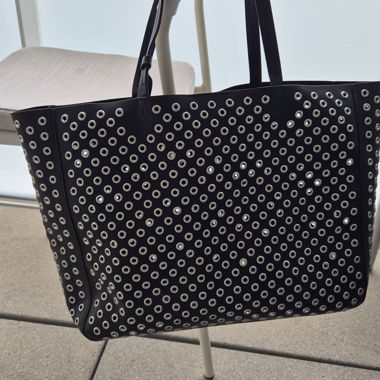 Schwarze Tasche