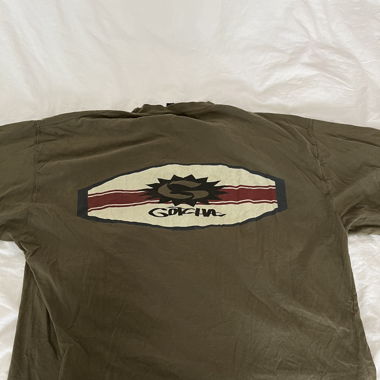 olive green tee w print