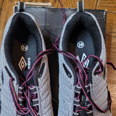 Sport Schuhe