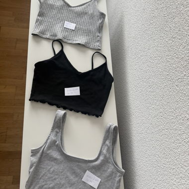 3 crop top corti