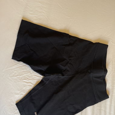 Short the north face 